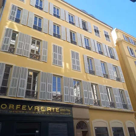 Moderne, Centre *